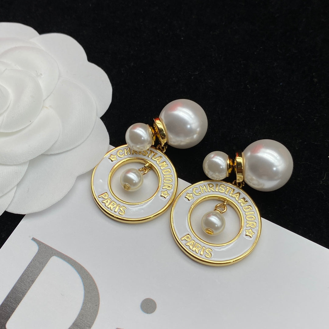 Fashion CD Pearl Earrings