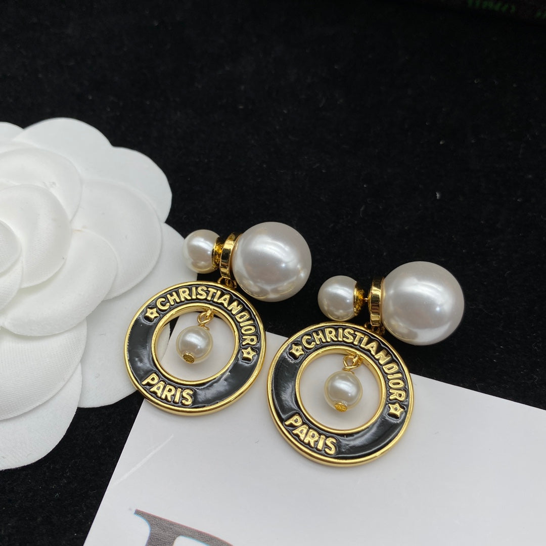 Fashion CD Pearl Earrings