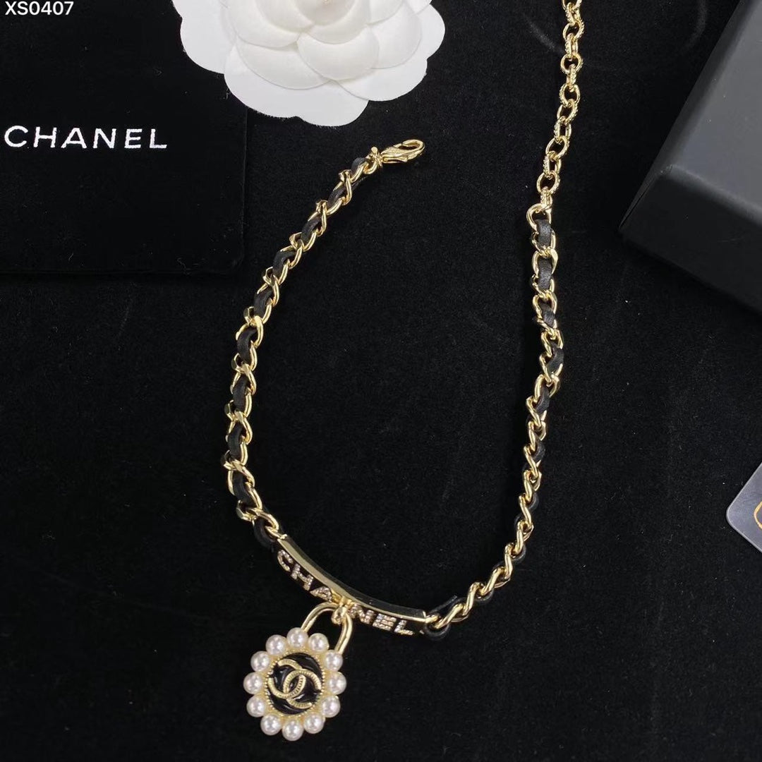 Fashion CC Pearl Sunflower Necklace