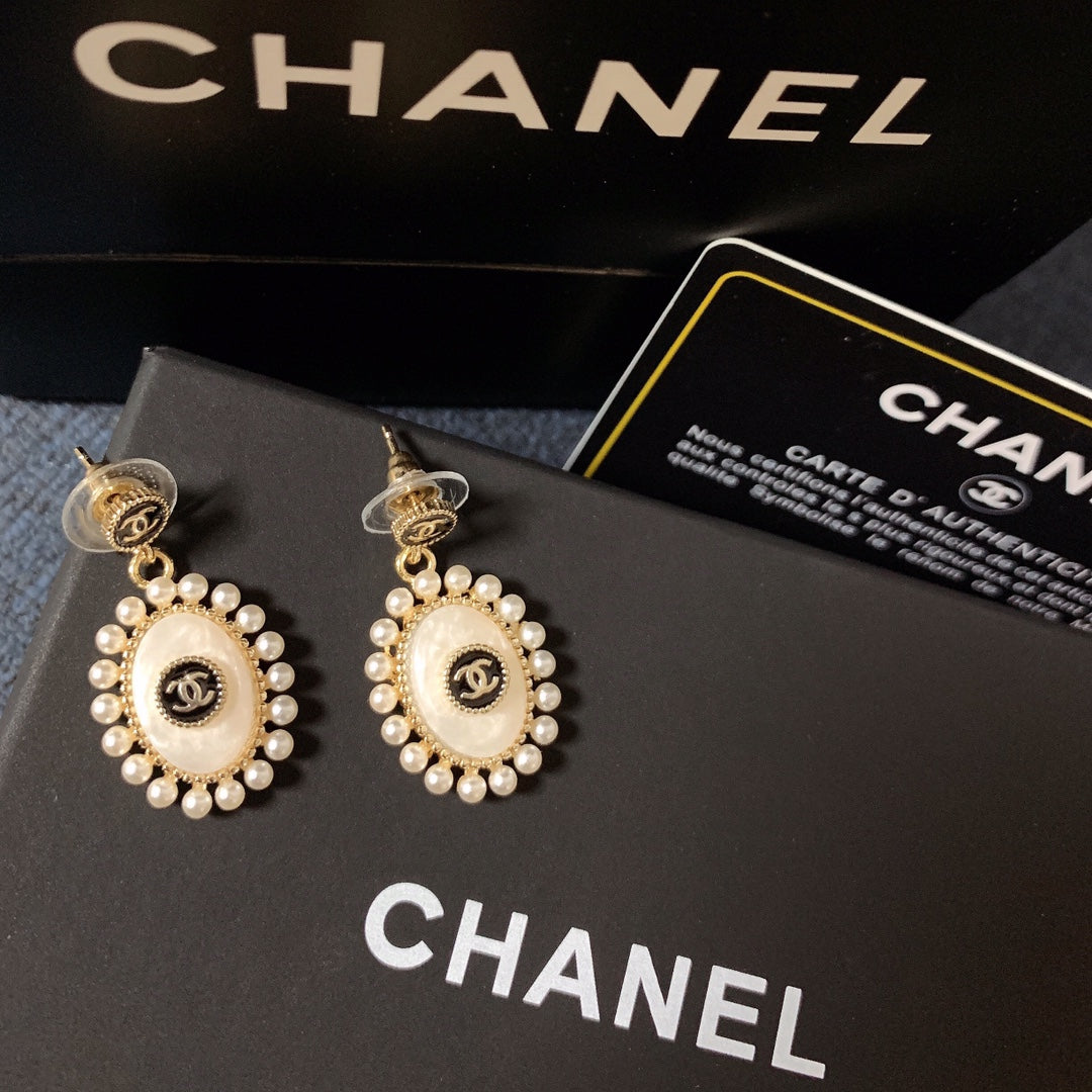 Fashion CC Pearl Earrings