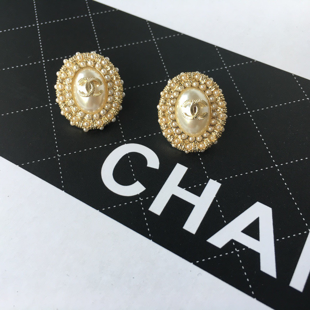 Fashion CC Pearl Earrings