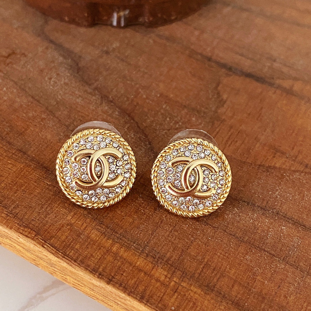 Fashion CC rhinestone earrings