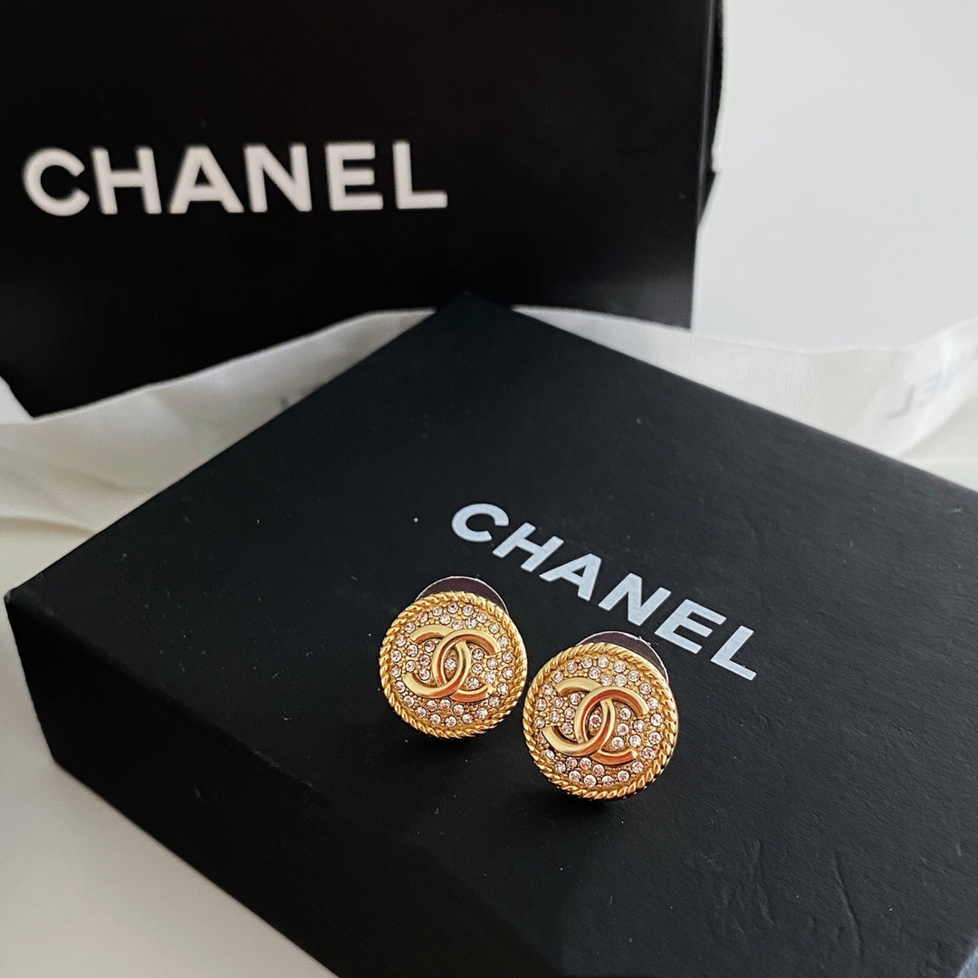 Fashion CC rhinestone earrings