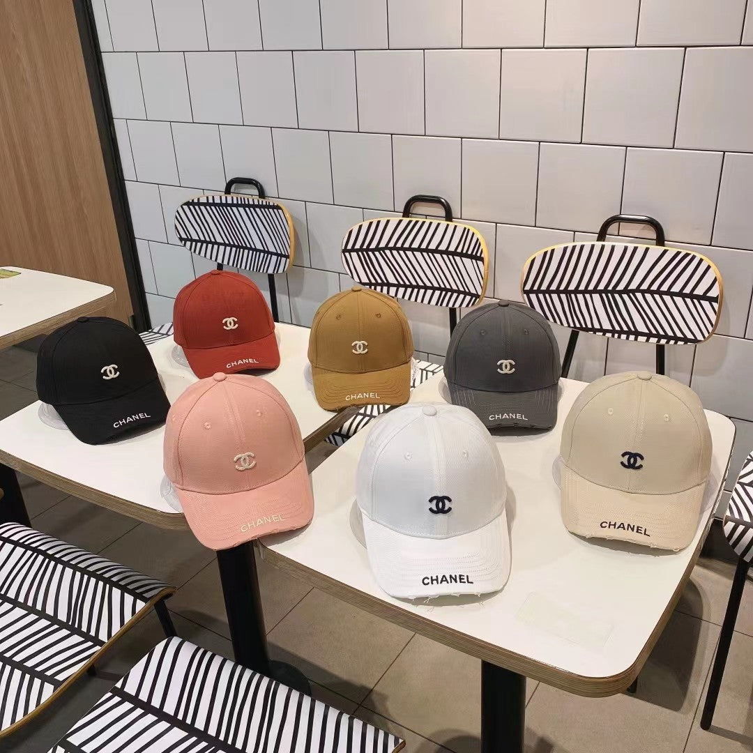 Fashion CC letter baseball cap