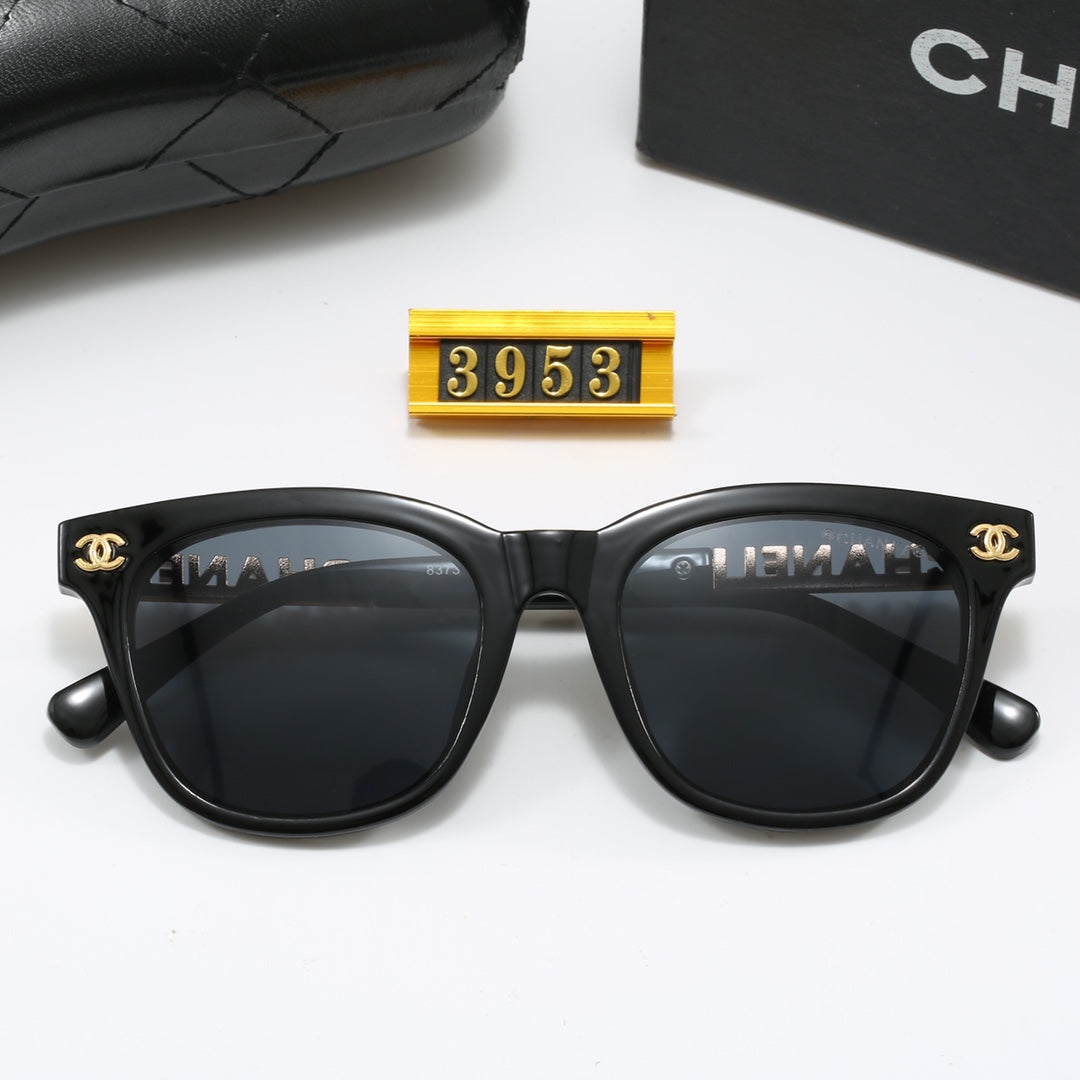 5 Colors Fashion Metal Letter Frame Sunglasses