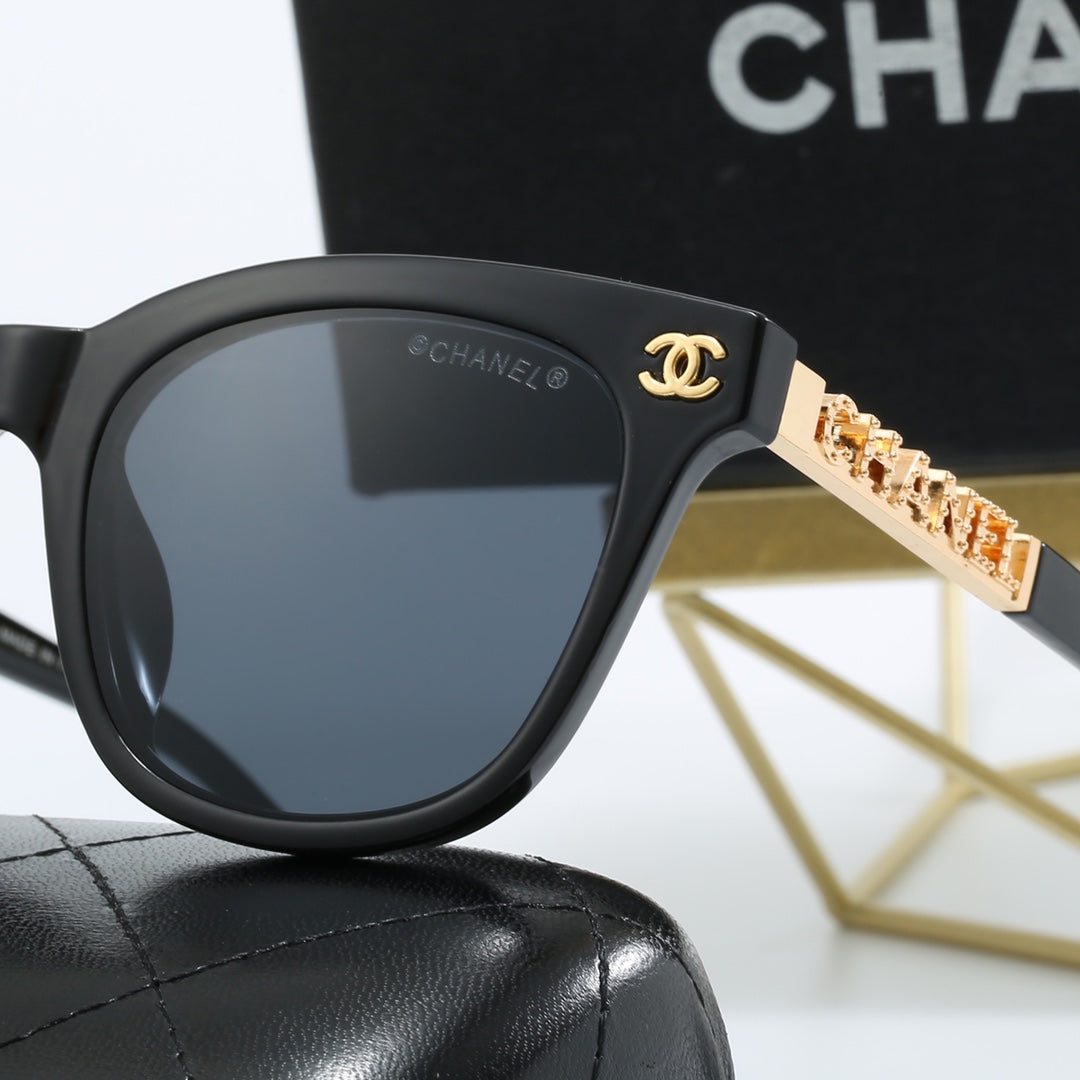 5 Colors Fashion Metal Letter Frame Sunglasses