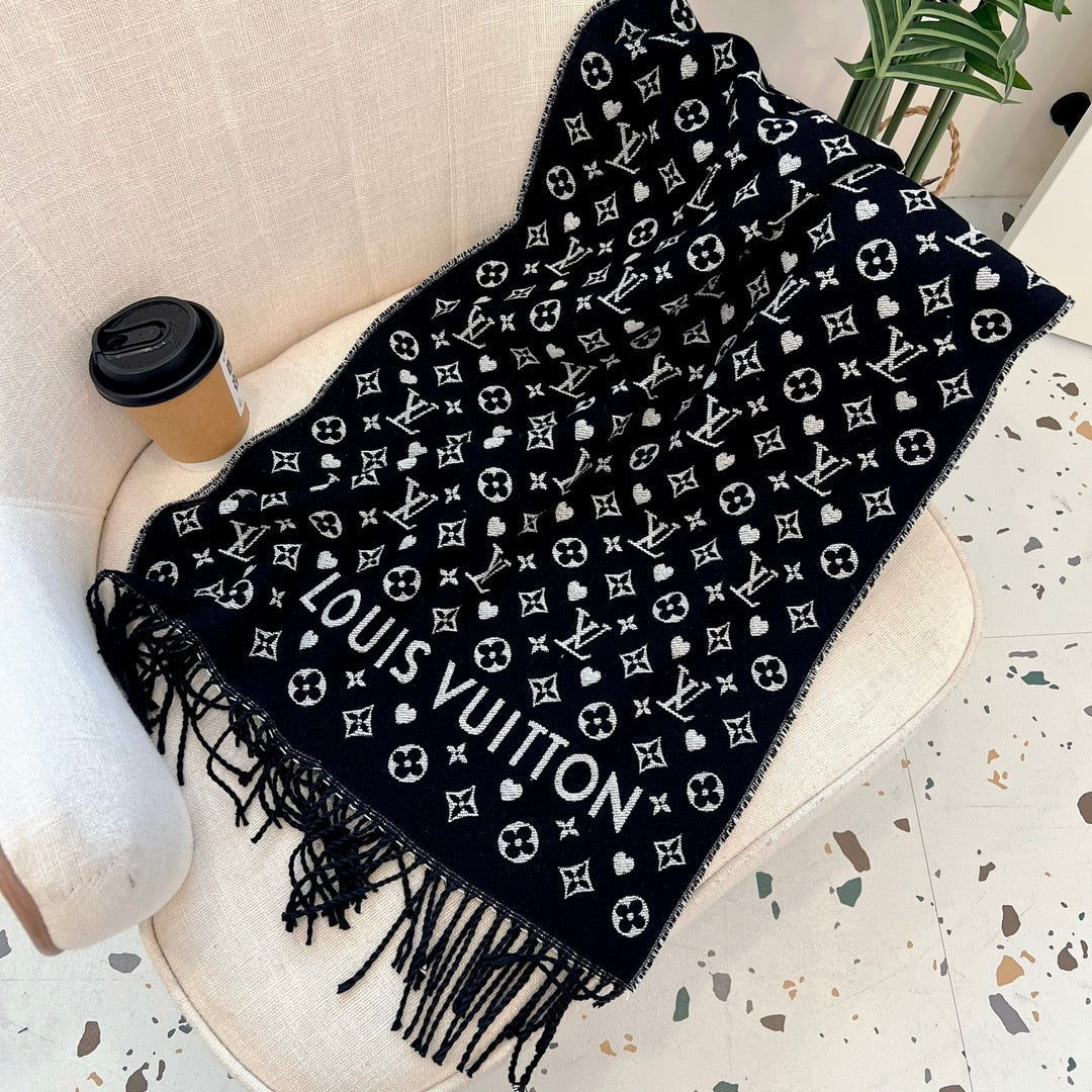 Fashion L letter starry scarf