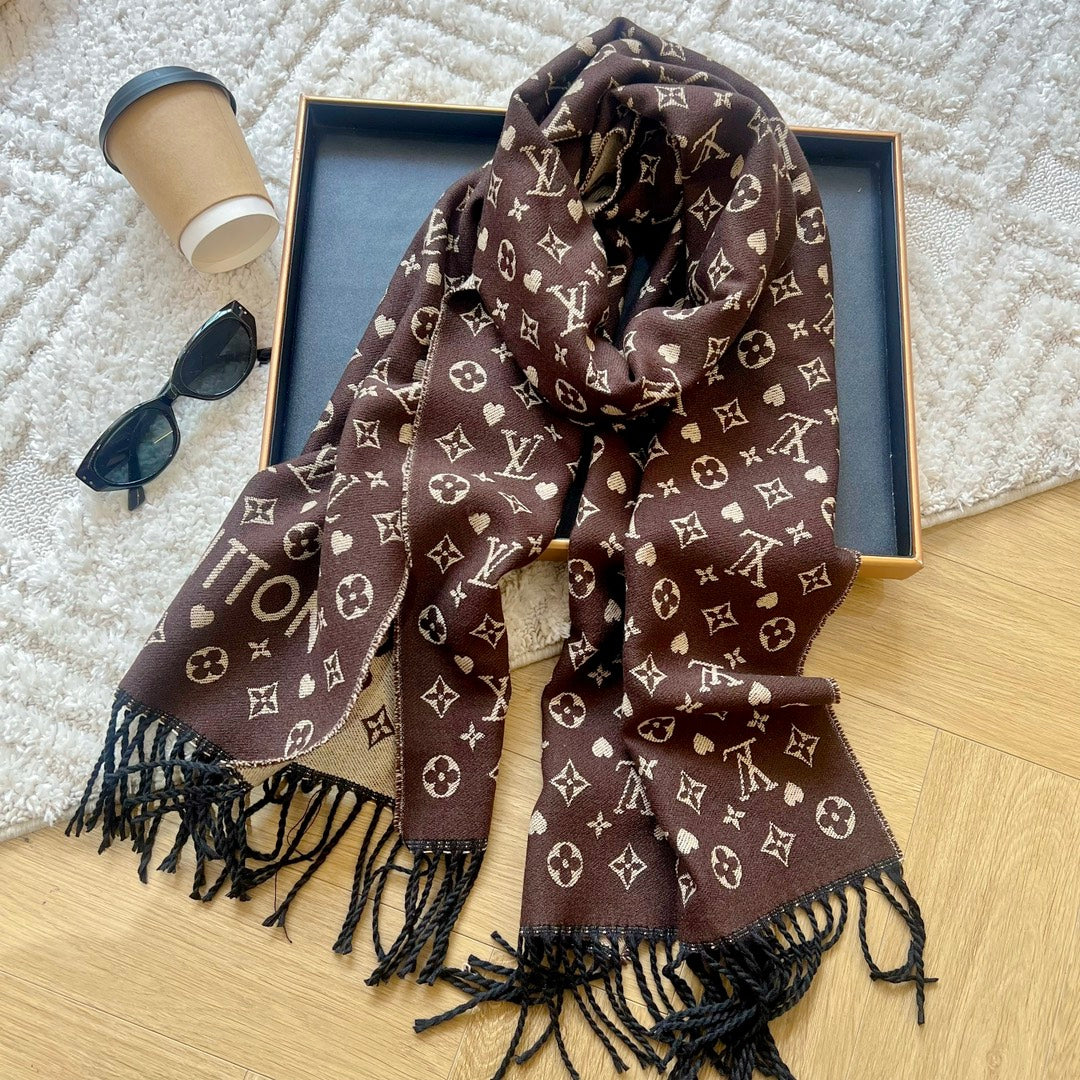 Fashion L letter starry scarf