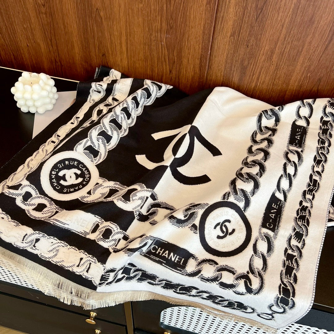 Fashion CC letter scarf