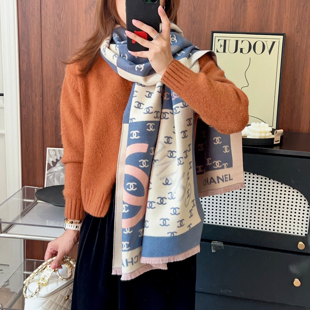 Fashion CC letter scarf