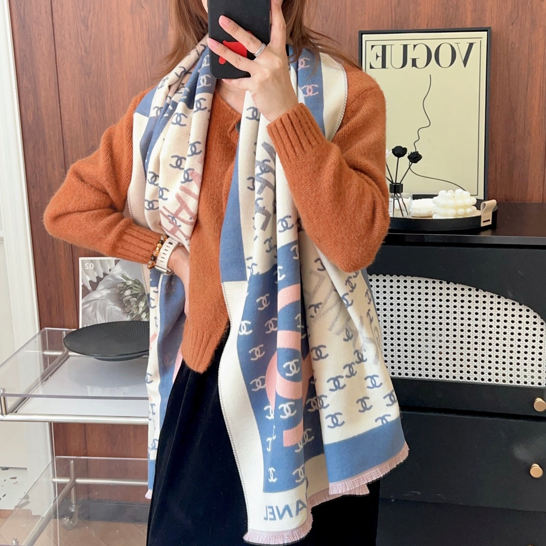 Fashion CC letter scarf