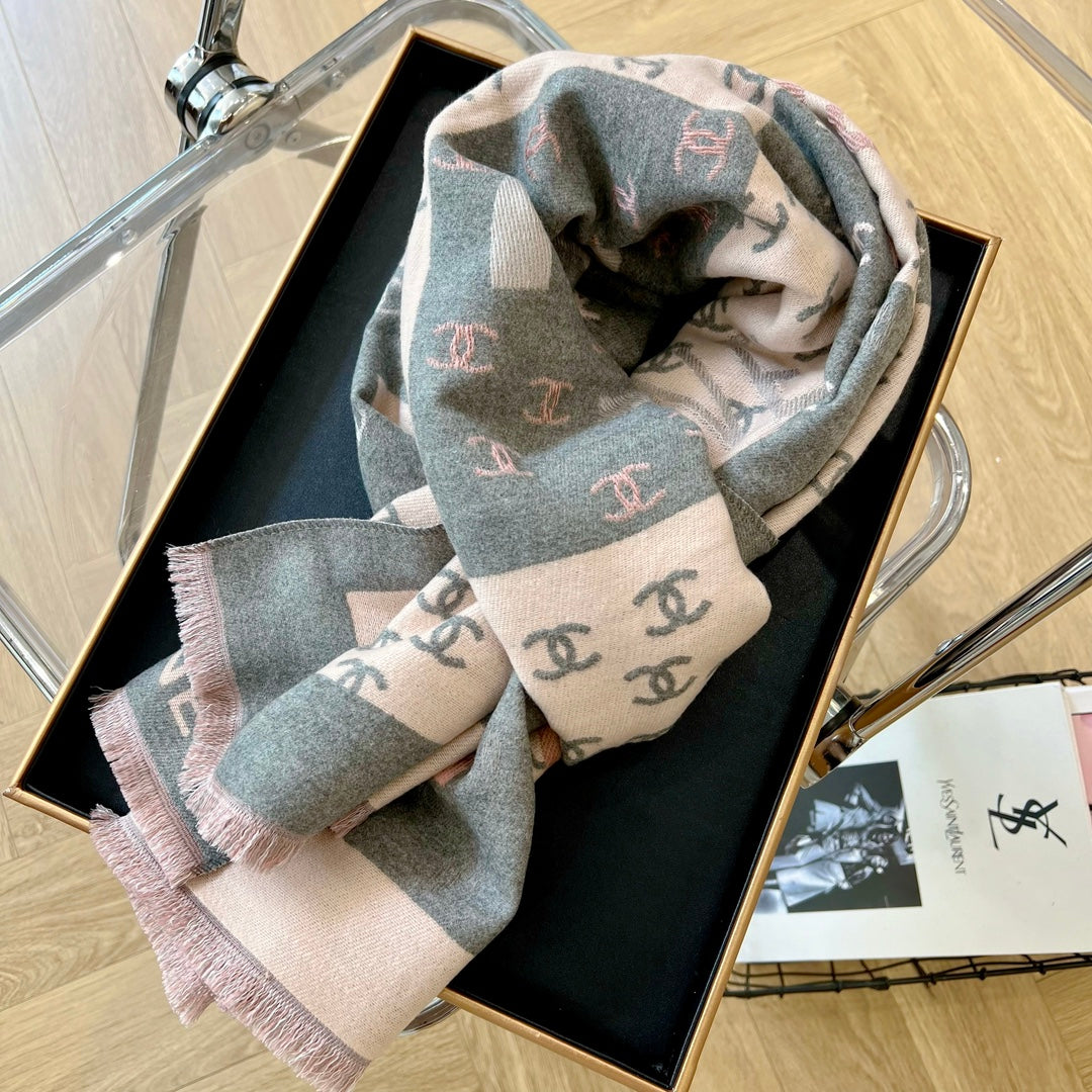 Fashion CC letter scarf