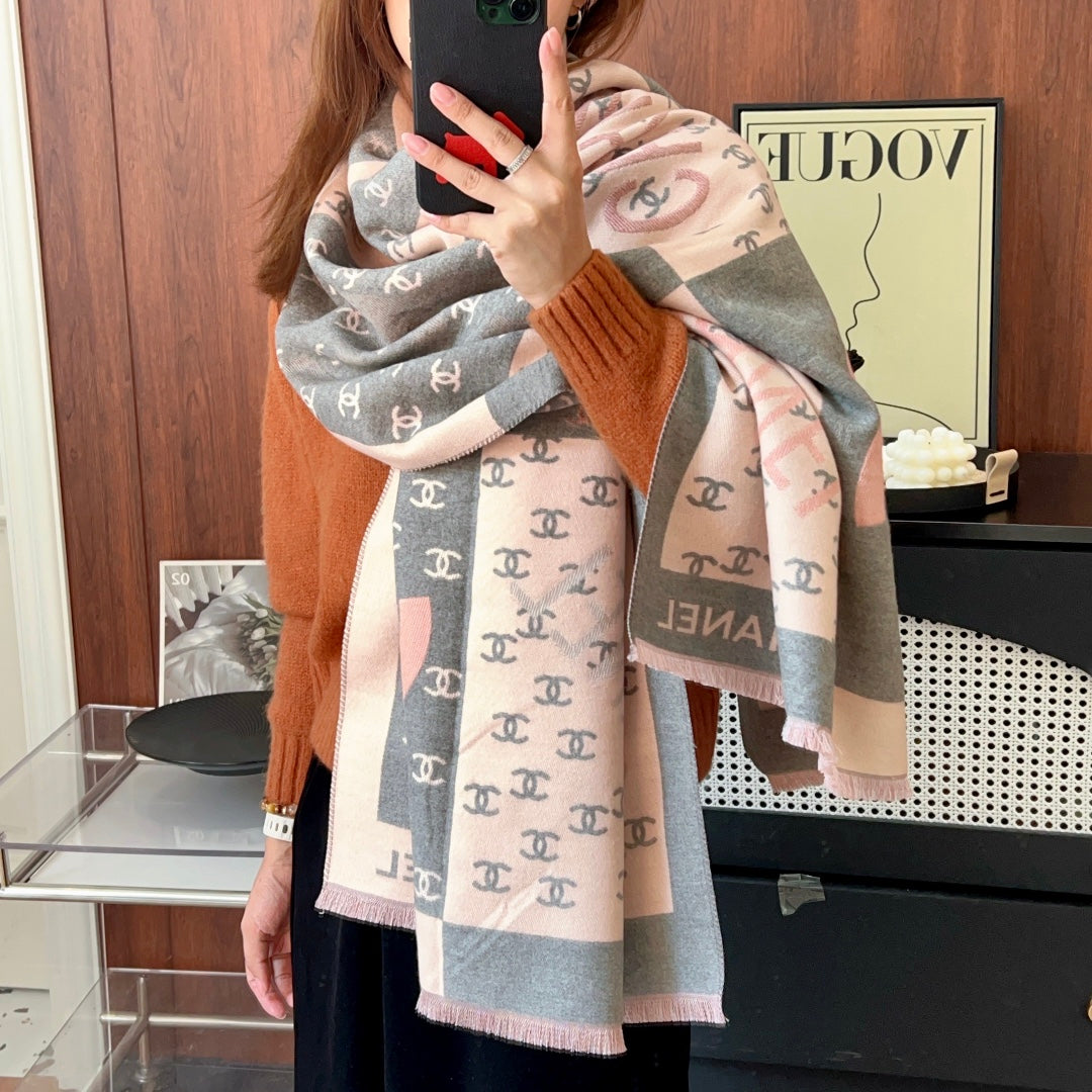 Fashion CC letter scarf