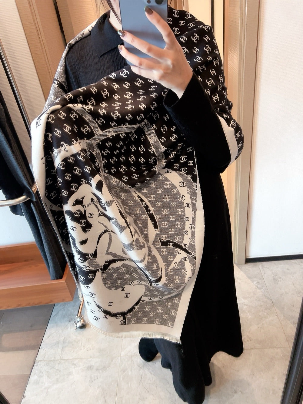 Fashion CC letter scarf