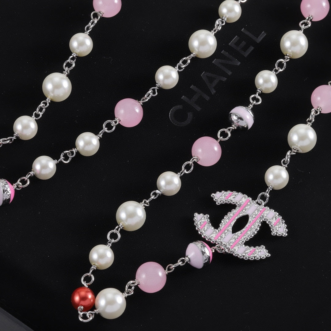 Fashion CC Pearl Necklace