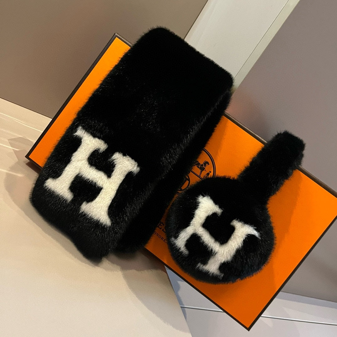 Fashion H letter scarf