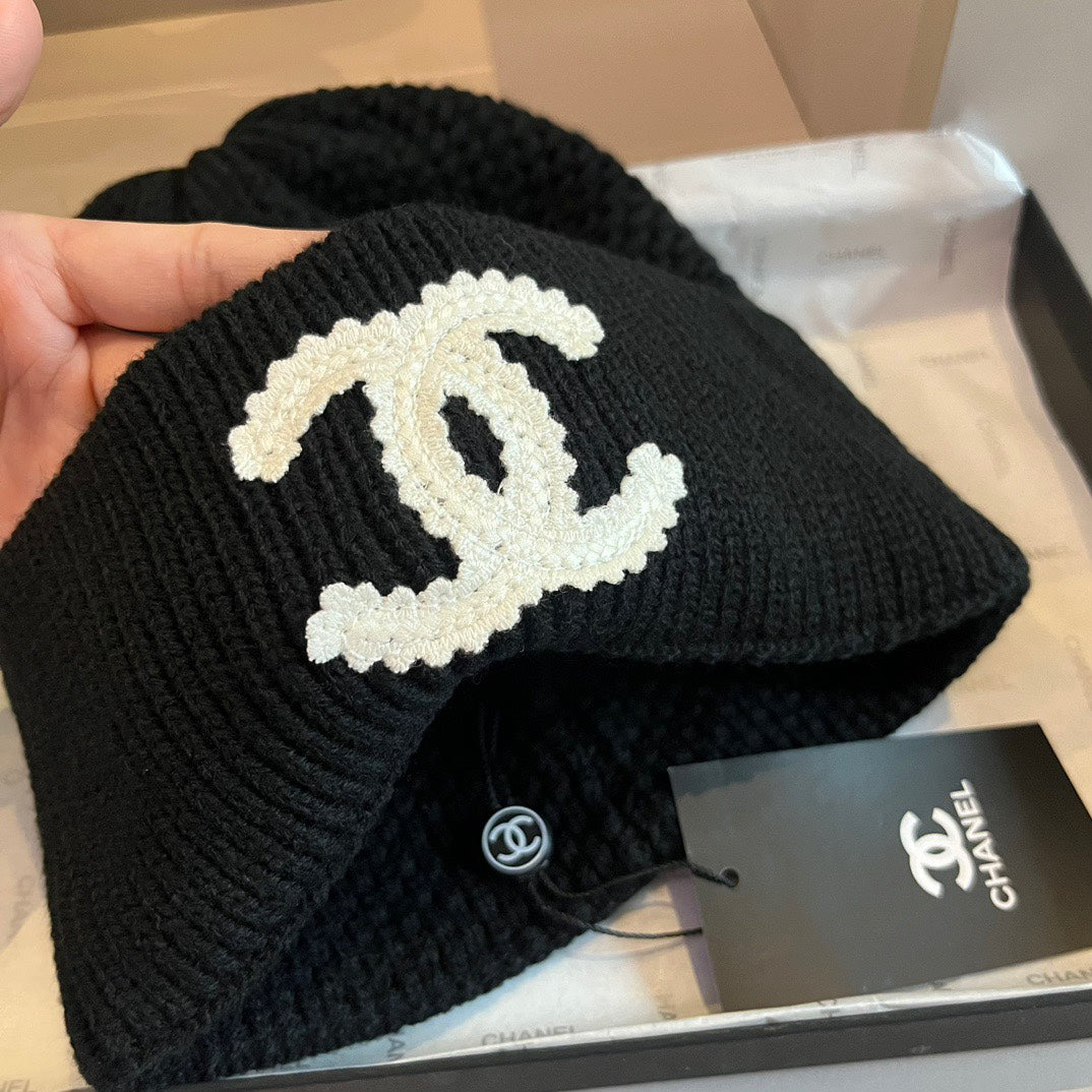 Fashion plush CC knitted hat