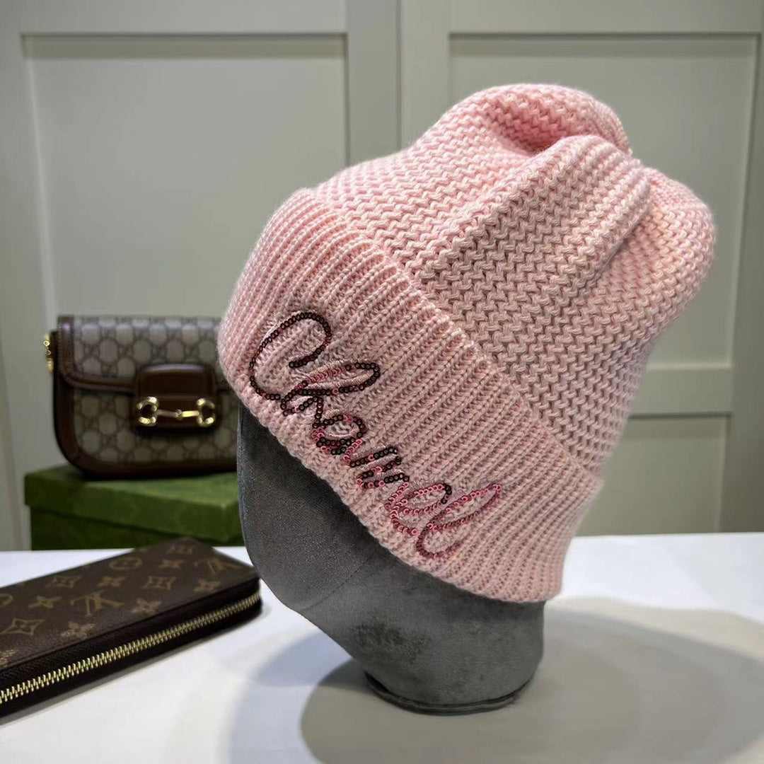 Fashionable plush CC knitted hat