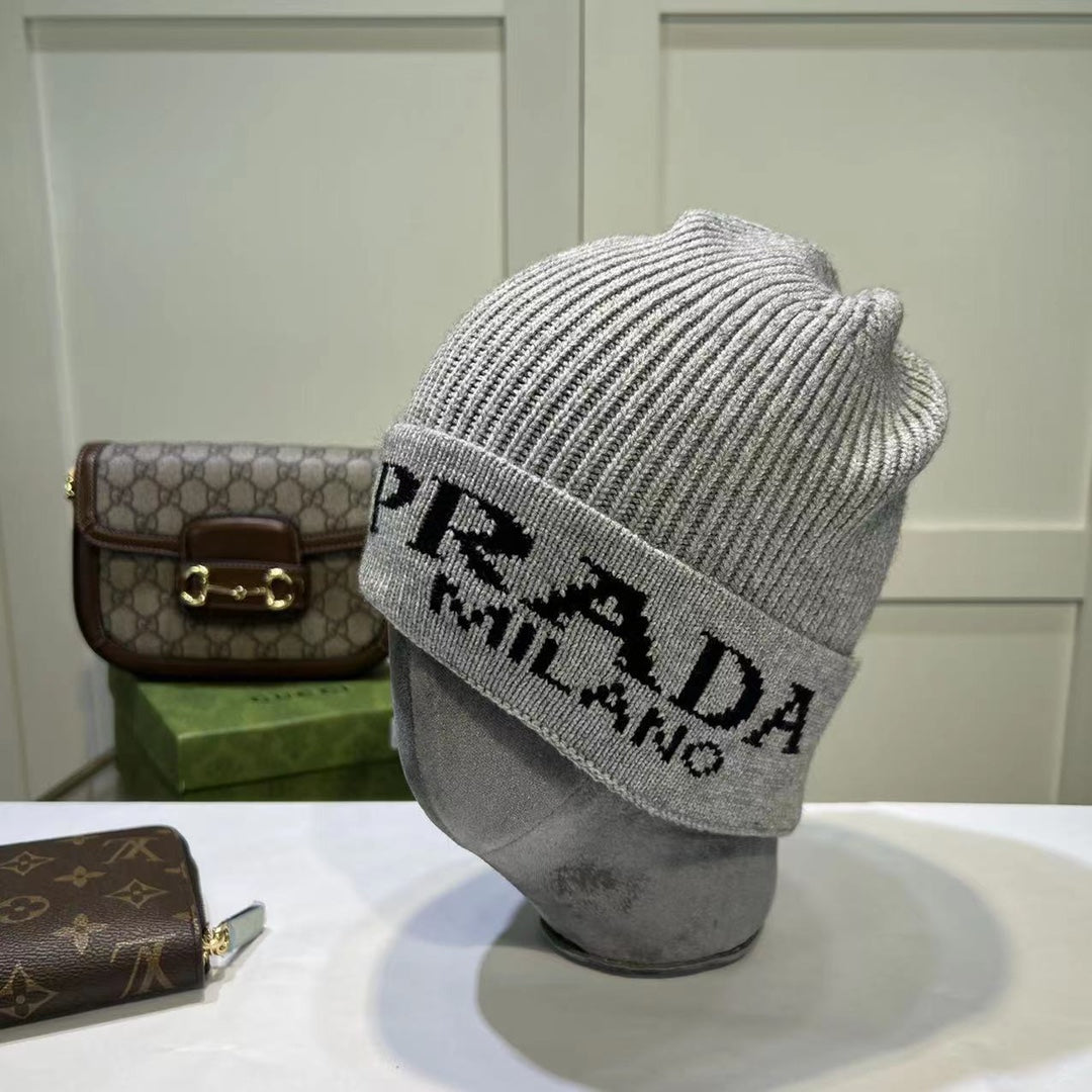 Fashion plush PAR knitted hat