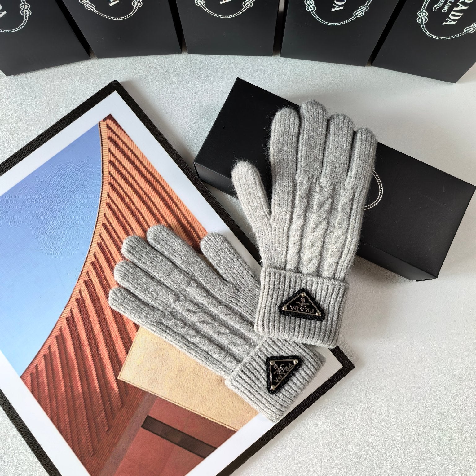Fashion PAR letter gloves