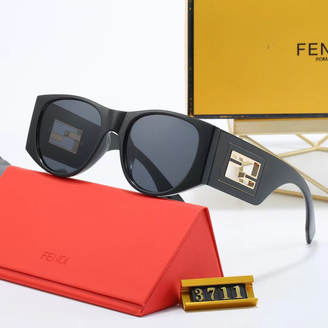 4-color fashionable FF letter polarized sunglasses