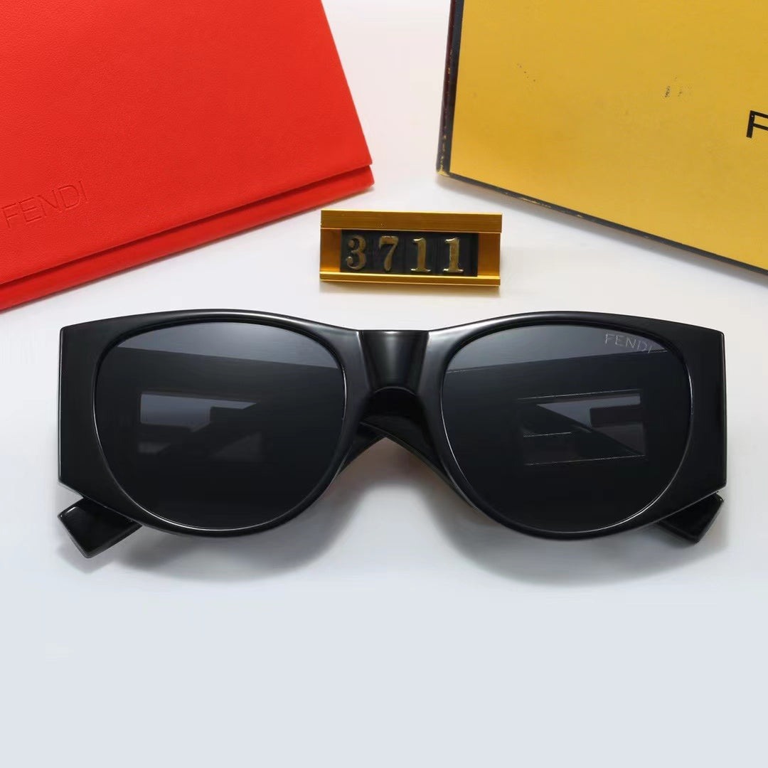 4-color fashionable FF letter polarized sunglasses