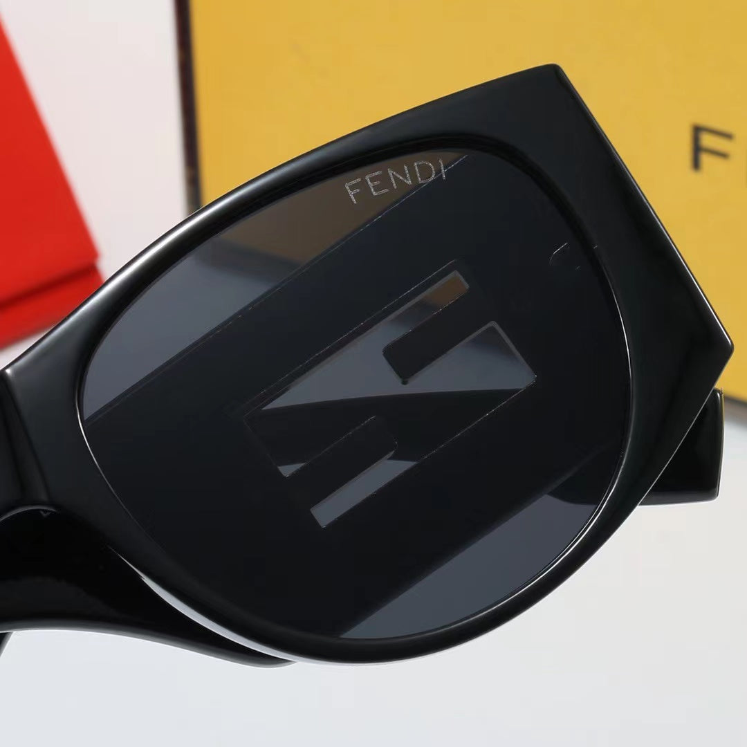 4-color fashionable FF letter polarized sunglasses