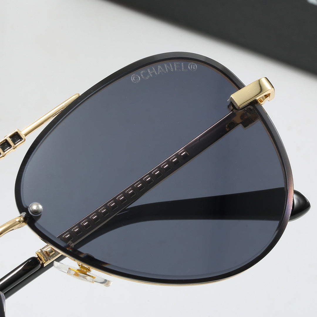 6-color fashionable CC letter sunglasses