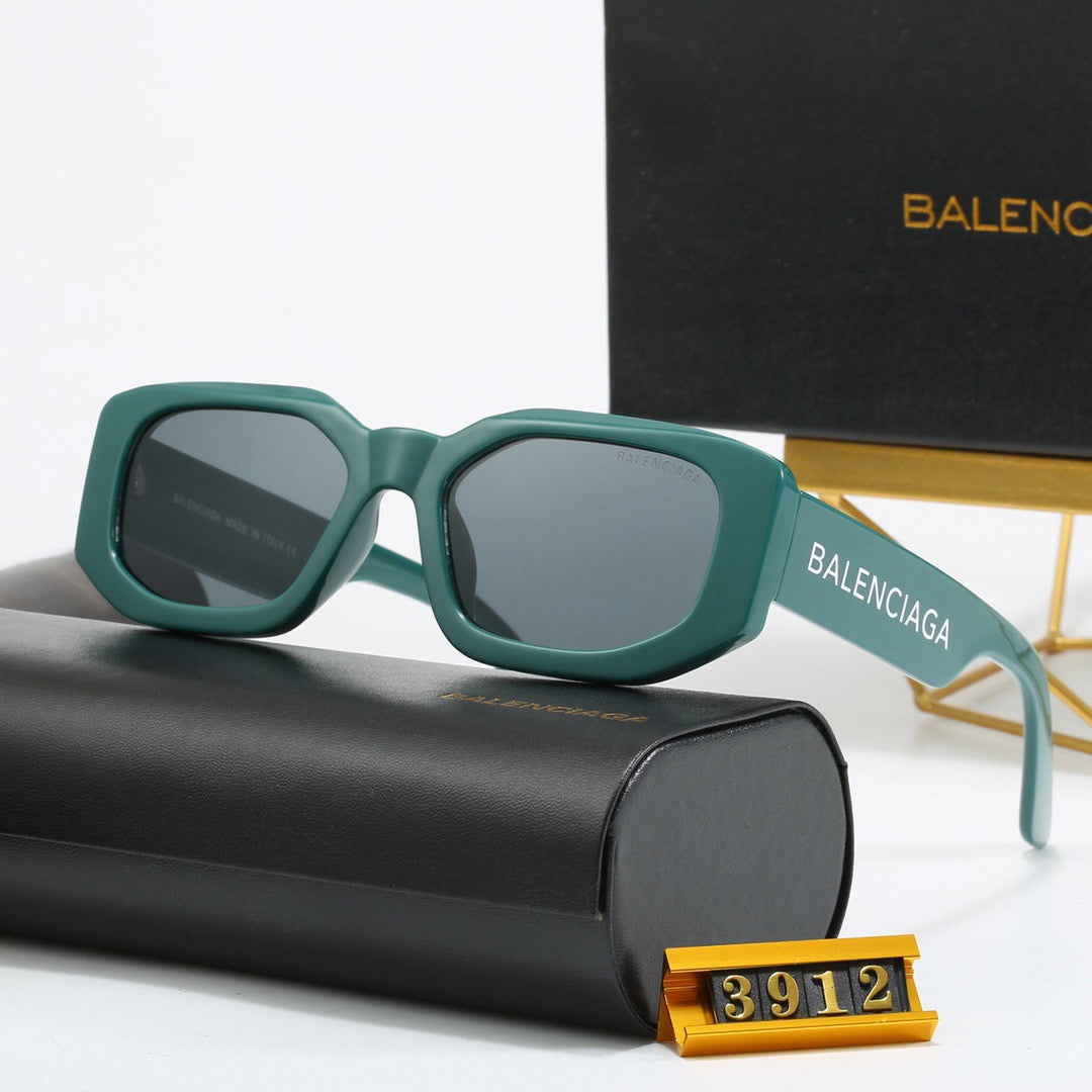 4-color fashionable BL letter temple sunglasses