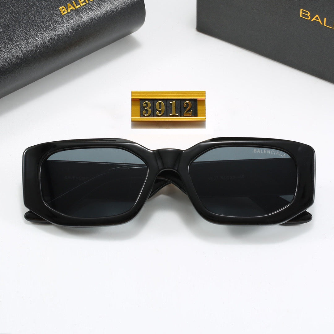 4-color fashionable BL letter temple sunglasses