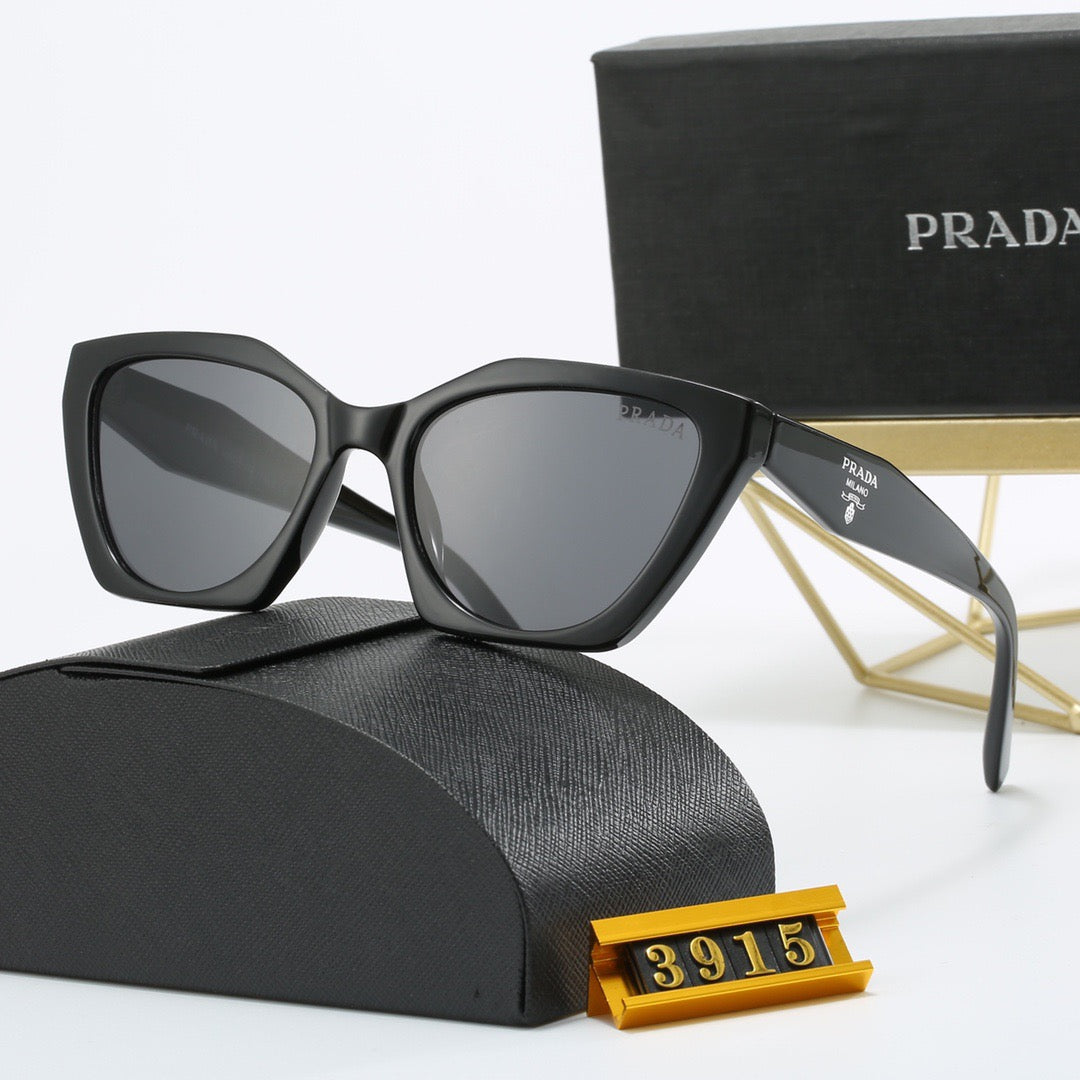 4-color fashionable PA letter temple sunglasses