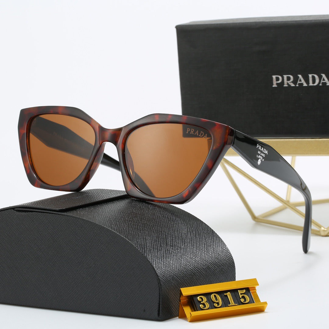 4-color fashionable PA letter temple sunglasses