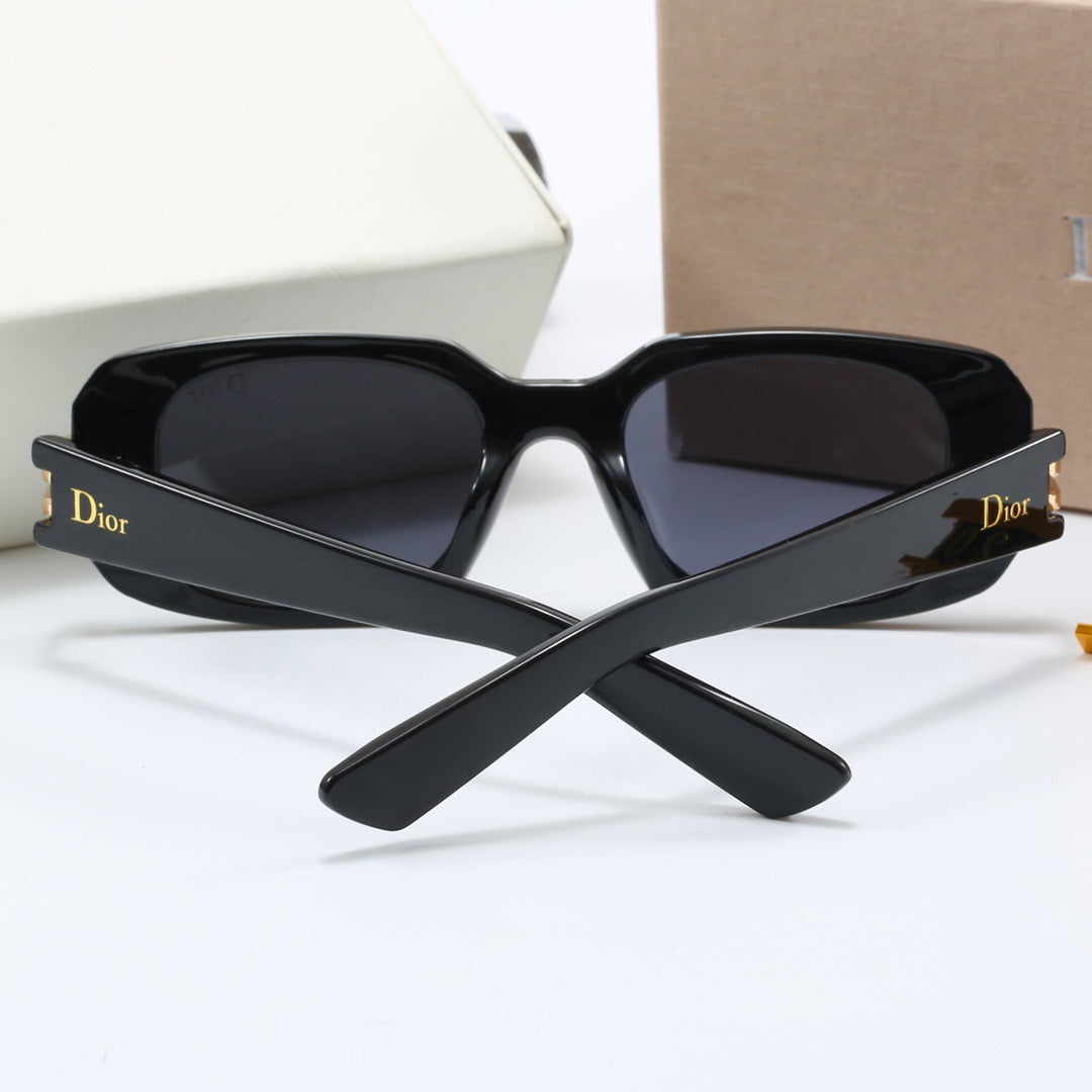 5-color stylish CD letter temple sunglasses