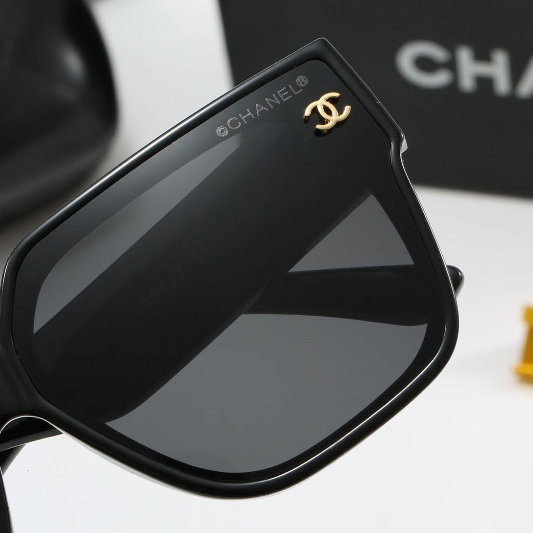 4-color fashionable CC letter polarized sunglasses