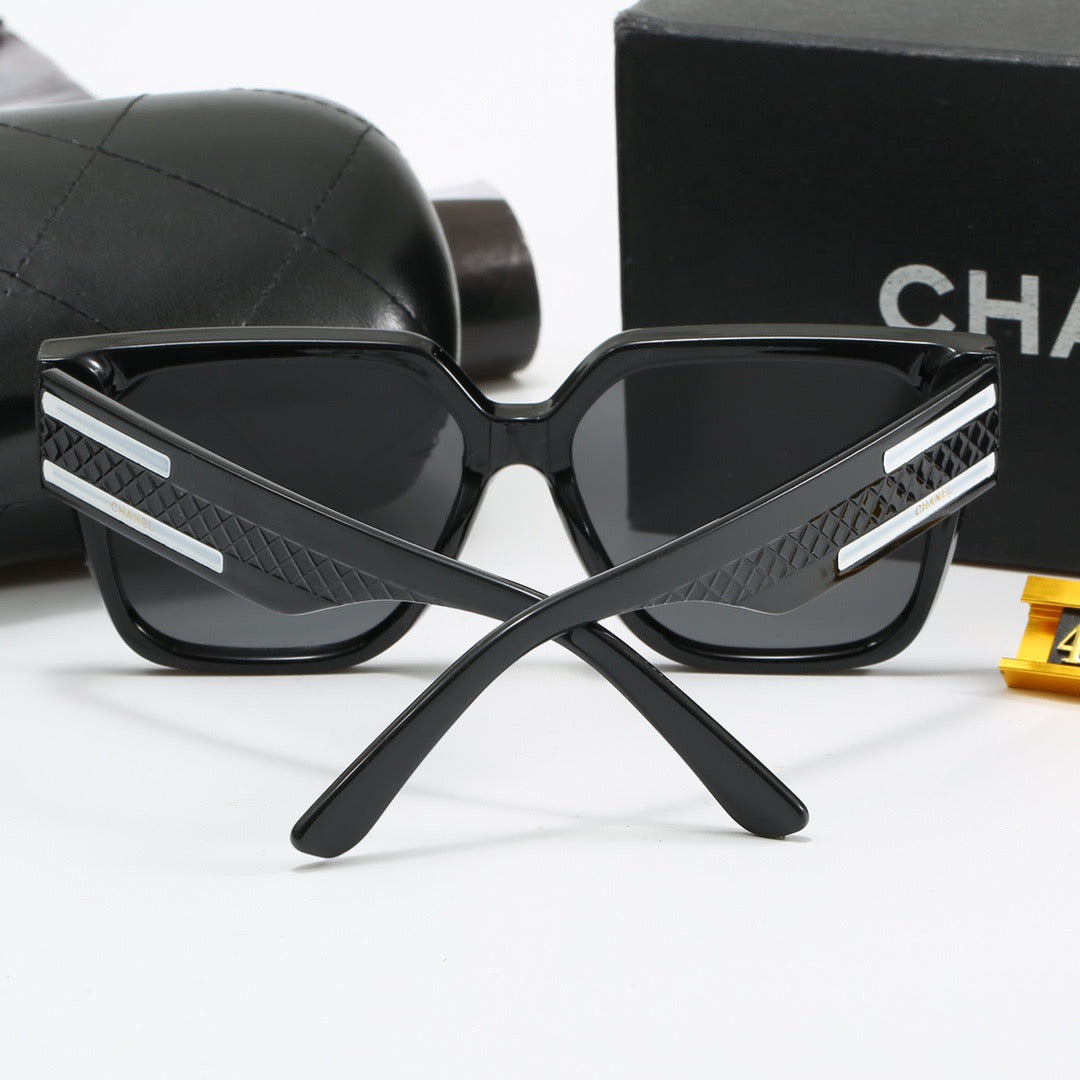 4-color fashionable CC letter polarized sunglasses