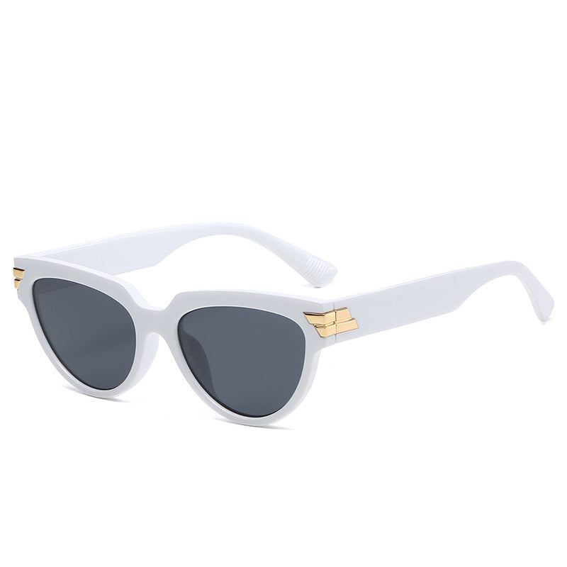 7 Dath Treocht Cat Eye Patrún Ómra Sunglasses Polaraithe