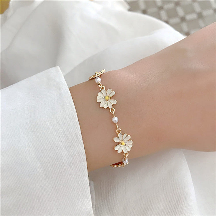 Daisy Flower Bracelet