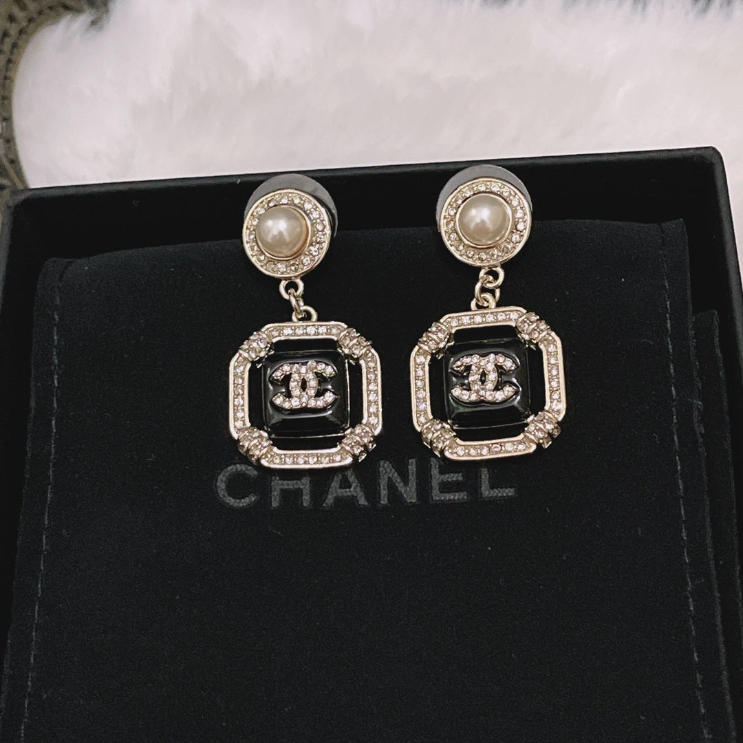 Classic CC Square Pearl Rhinestone Drop Earrings