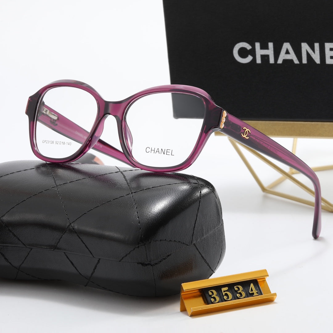 4-Color Fashion CC Letter Sunglasses