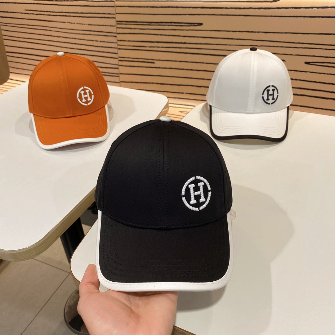 Fashion H Letter Pattern Baseball Cap