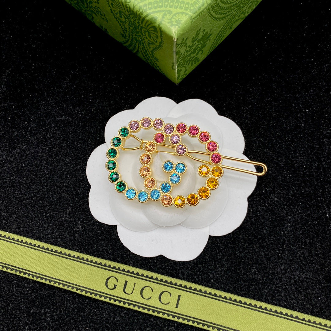 Fashion GG color rhinestone letter hair clip