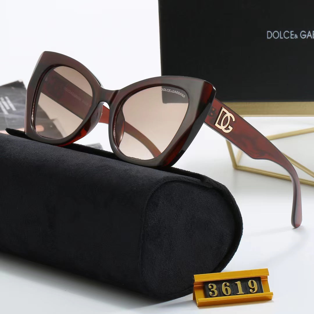 Dolce and sales gabbana letter sunglasses