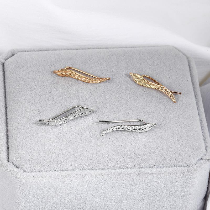 Leaf U-shaped Earrings